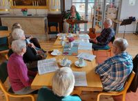 Musikbes&ouml;k hos Caf&eacute; &Aring;sunden i G&auml;llstad kyrka.